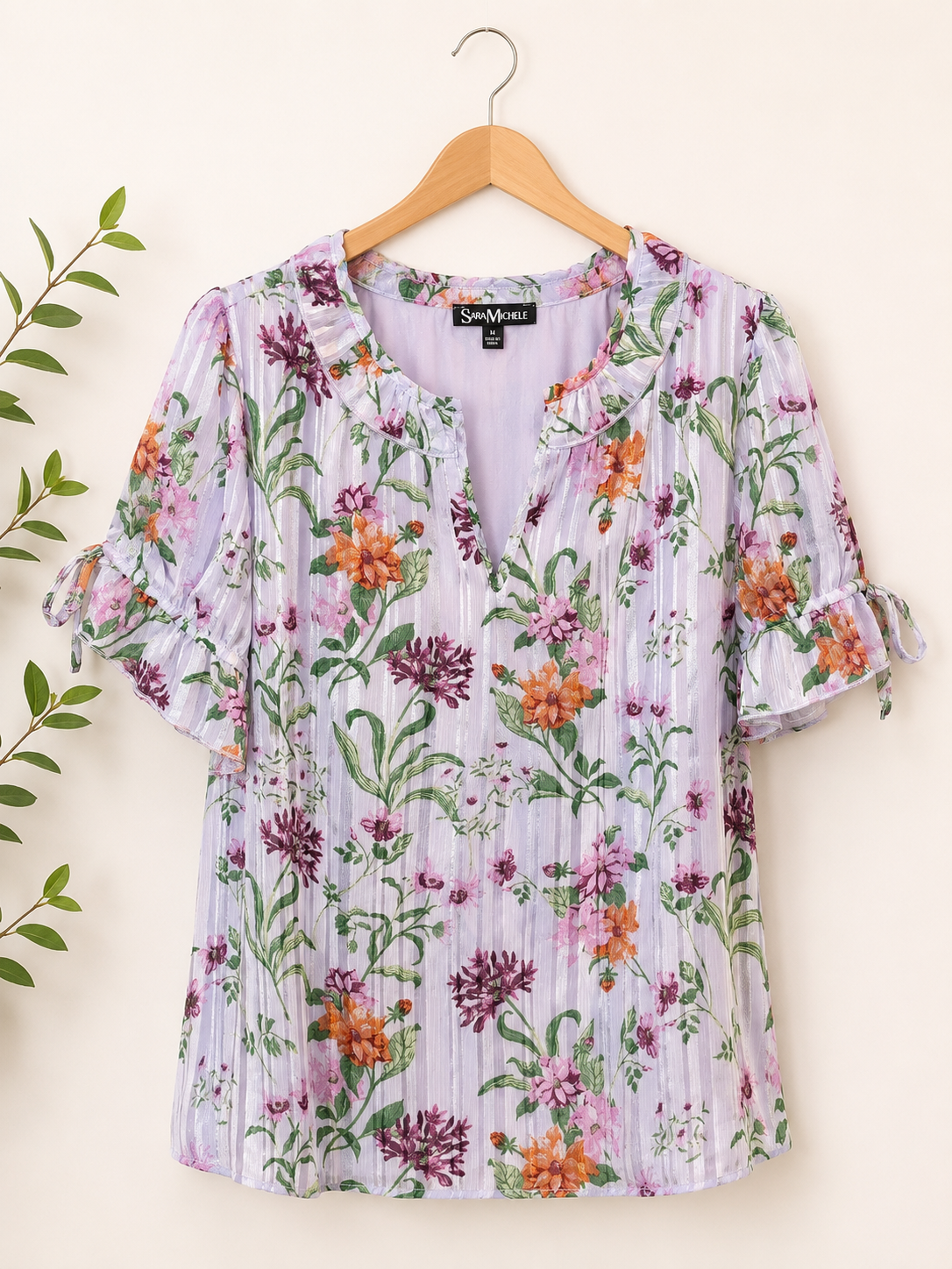 Sara Michelle Lavender Floral Flutter Sleeve Blouse, Women's Medium