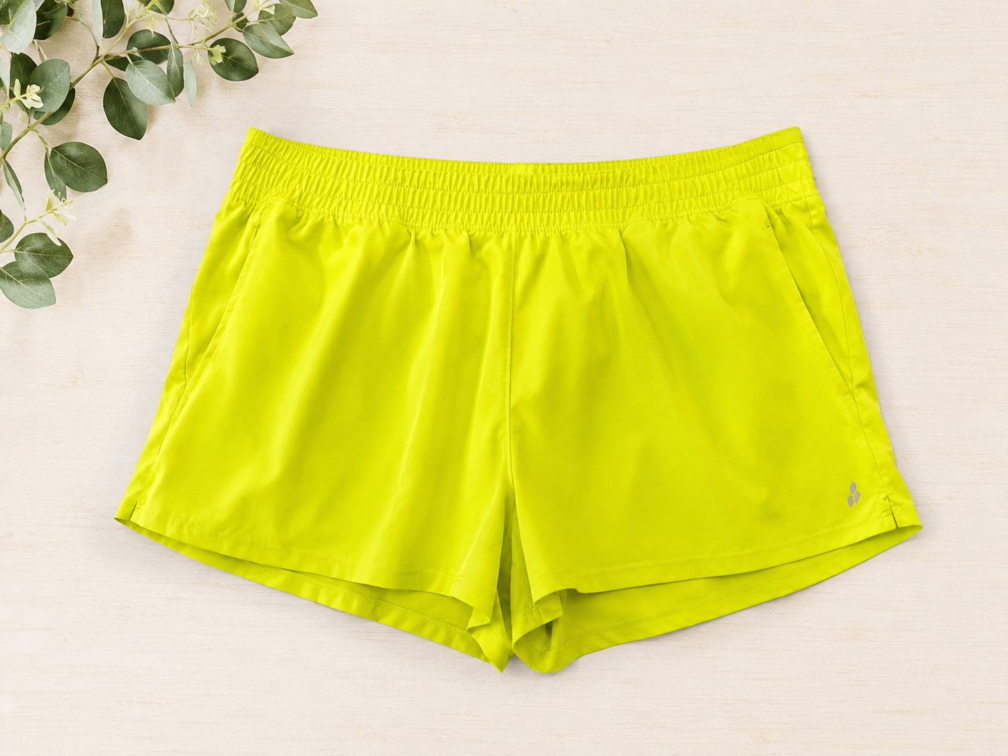 Tek Gear Neon Yellow Performance Athletic Shorts, Medium