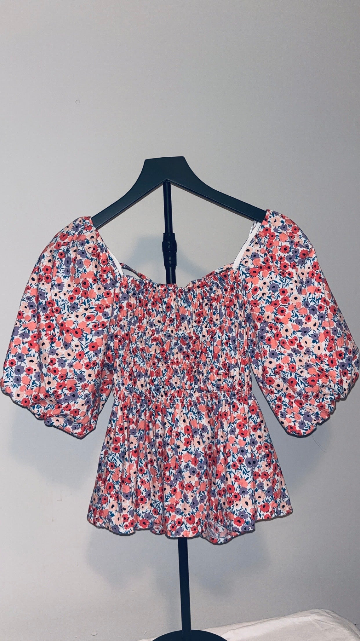 Multi-Color Floral Boutique Juniors Top, Adult Small