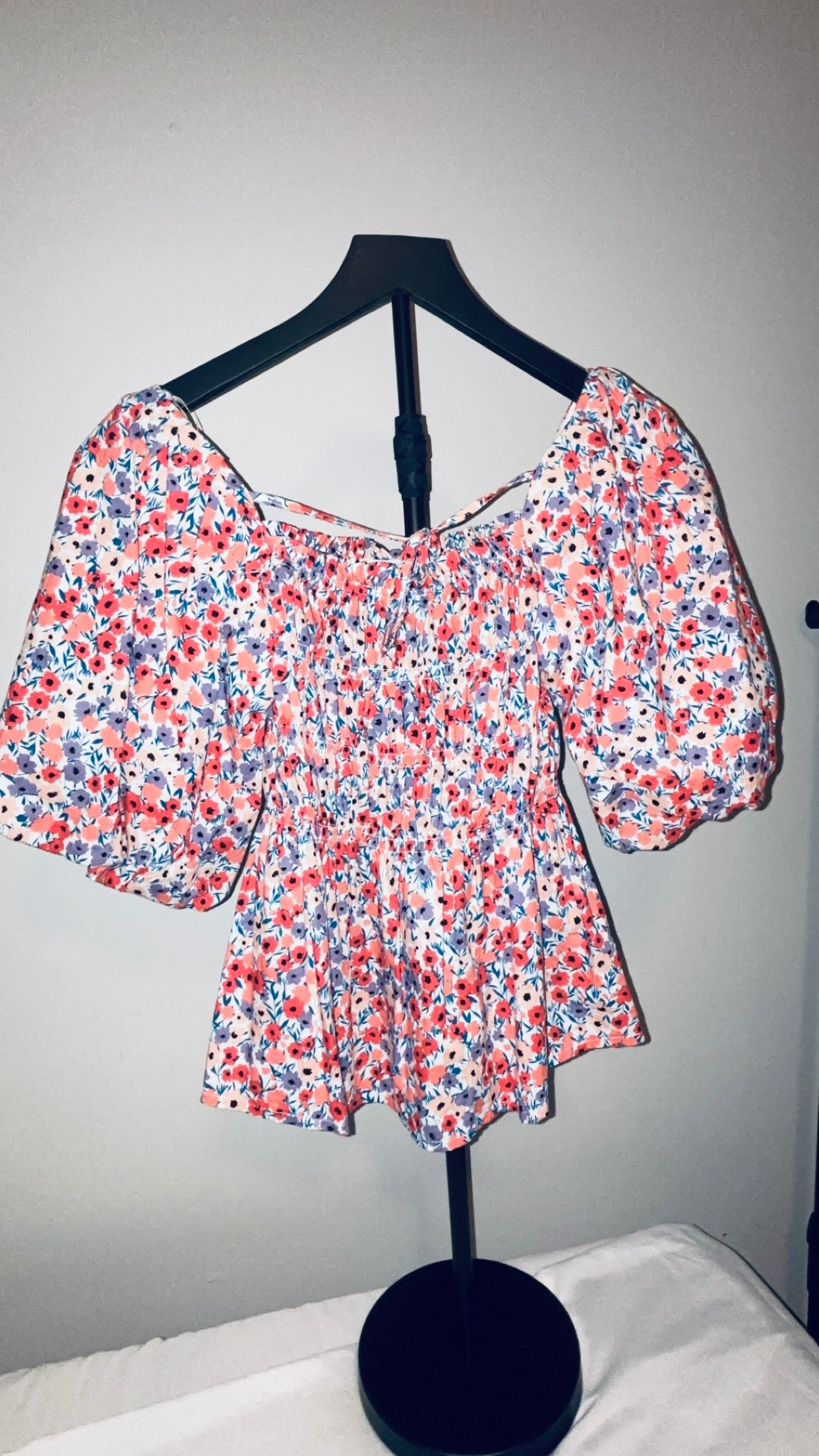 Multi-Color Floral Boutique Juniors Top, Adult Small