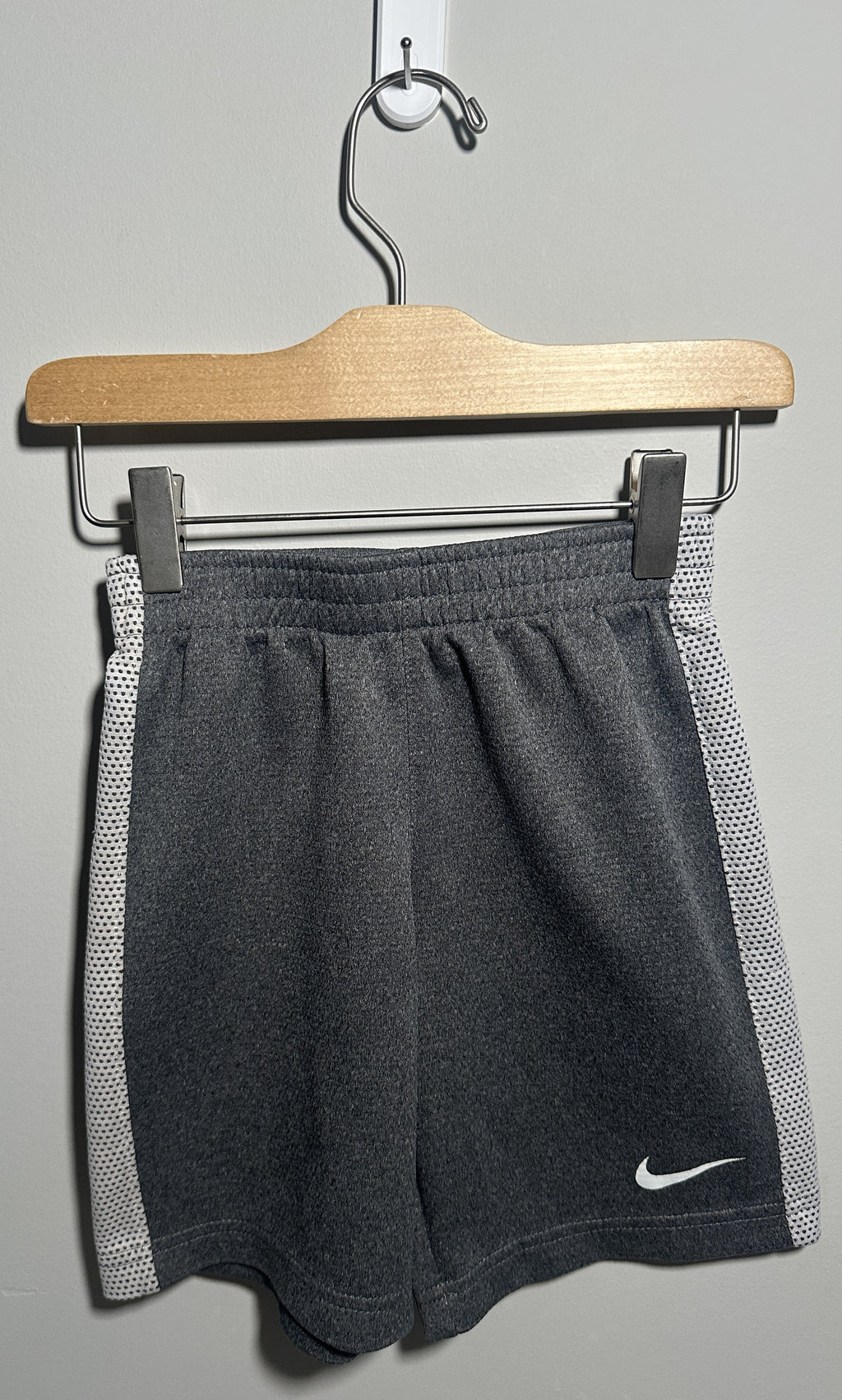 Nike Boys Athletic Shorts, 5/6