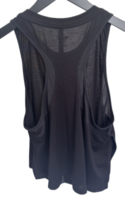 Old Navy Women's Activewear Tank-Top, Adult Medium